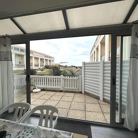 Apartment T2 4 Pers Pres Avec Terrasse, Garage, St Hilaire De Riez - Fr-1-224-819 *