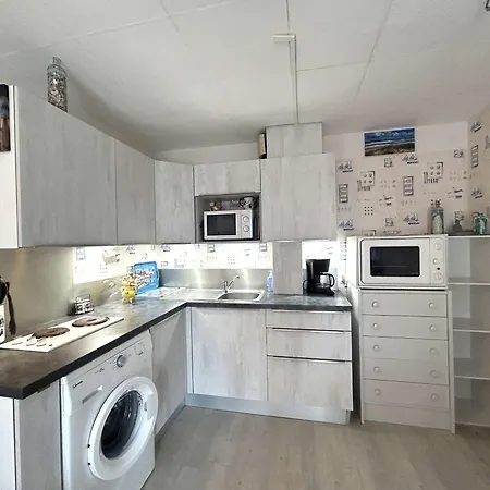 T2 4 Pers Pres Avec Terrasse, Garage, St Hilaire De Riez - Fr-1-224-819